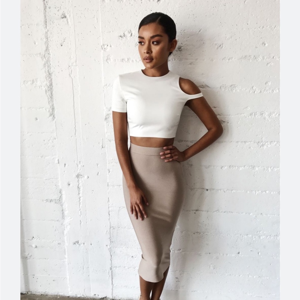 House of CB white asymmetric crepe crop top XS